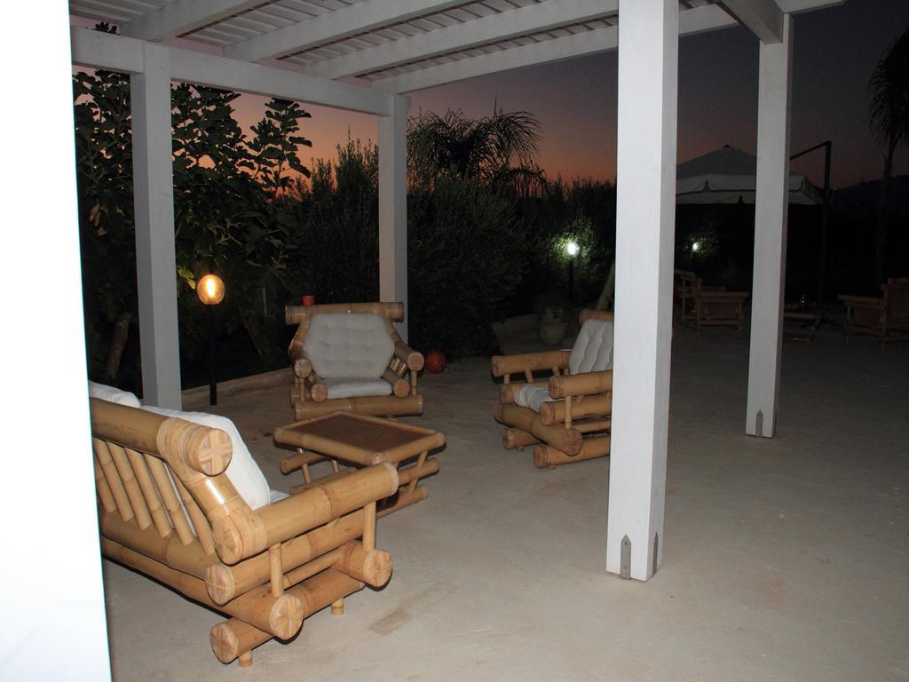 I Giardini Di Elencosta Bed & Breakfast Rilievo Bagian luar foto