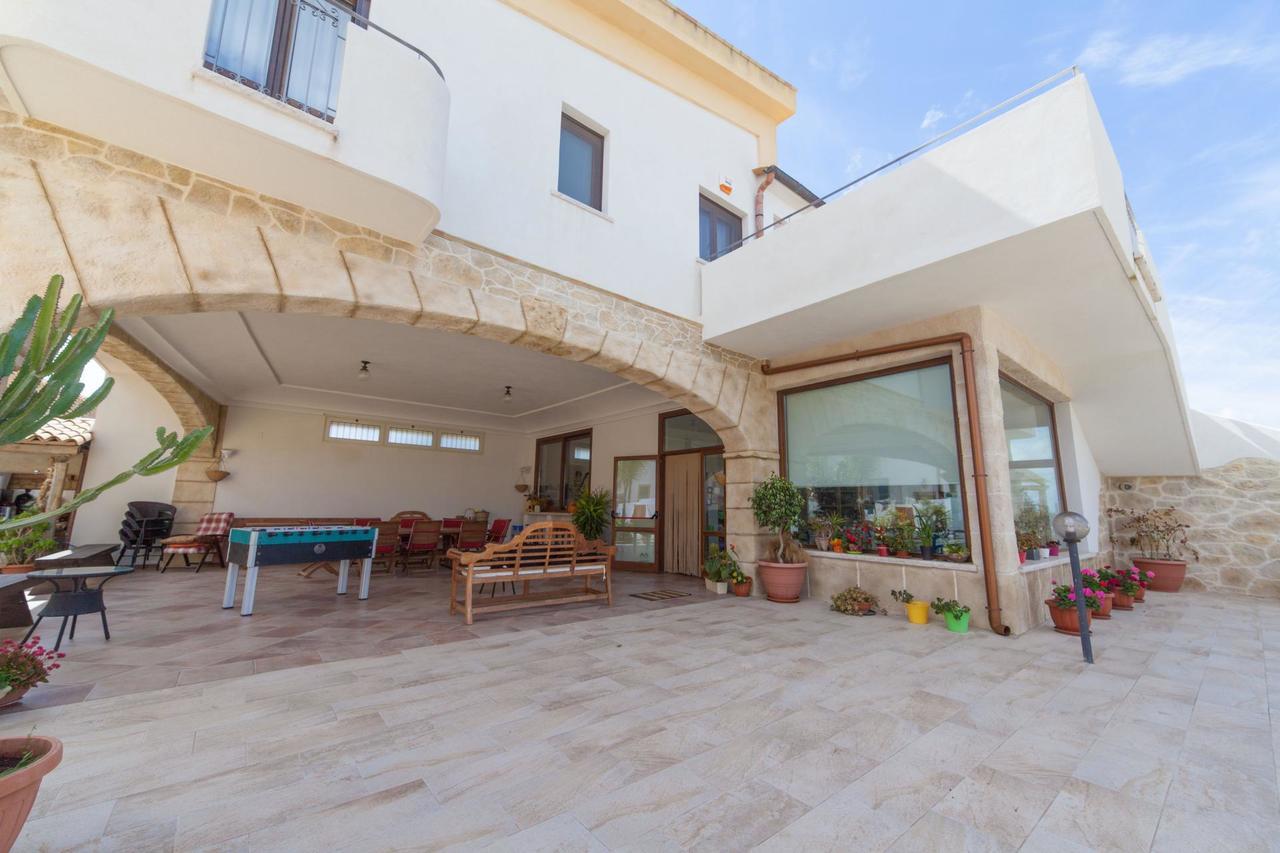 I Giardini Di Elencosta Bed & Breakfast Rilievo Bagian luar foto