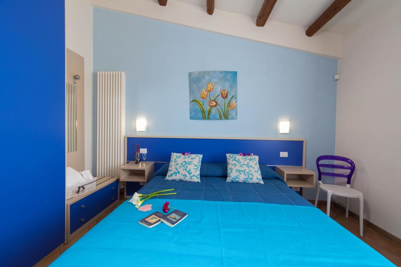 I Giardini Di Elencosta Bed & Breakfast Rilievo Bagian luar foto