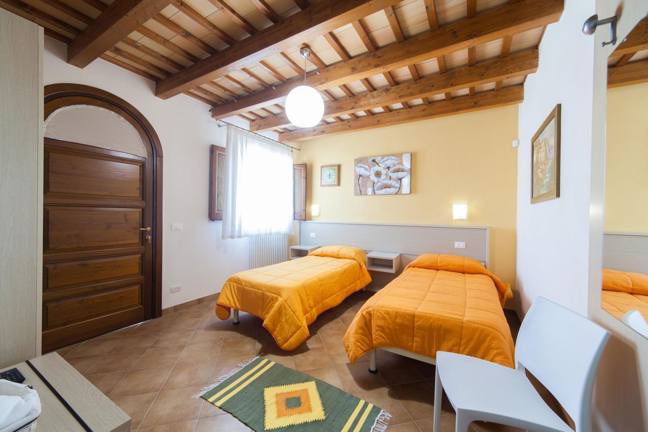 I Giardini Di Elencosta Bed & Breakfast Rilievo Bagian luar foto